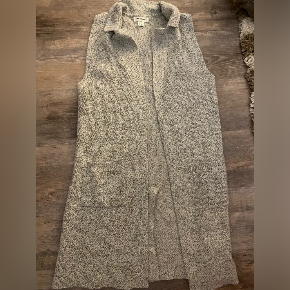 Monteau Light Gray Knit Top